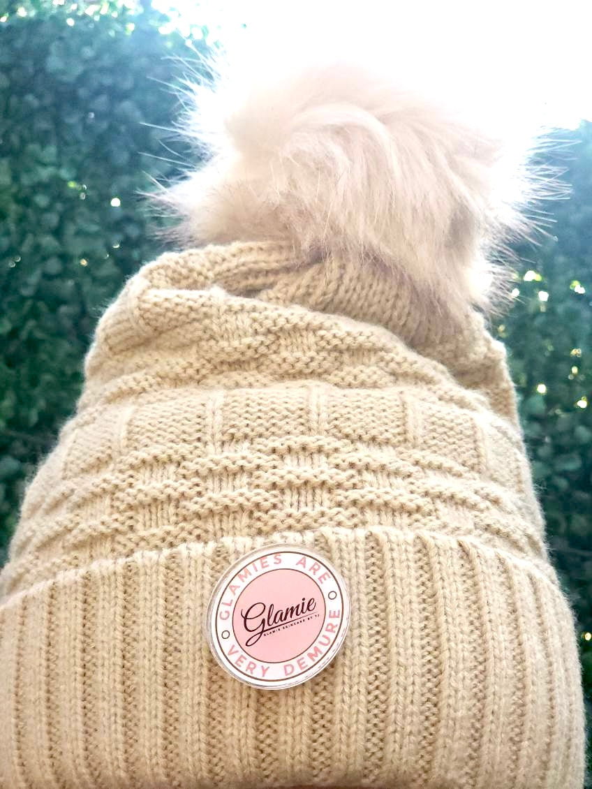 Glamie Demure Pin